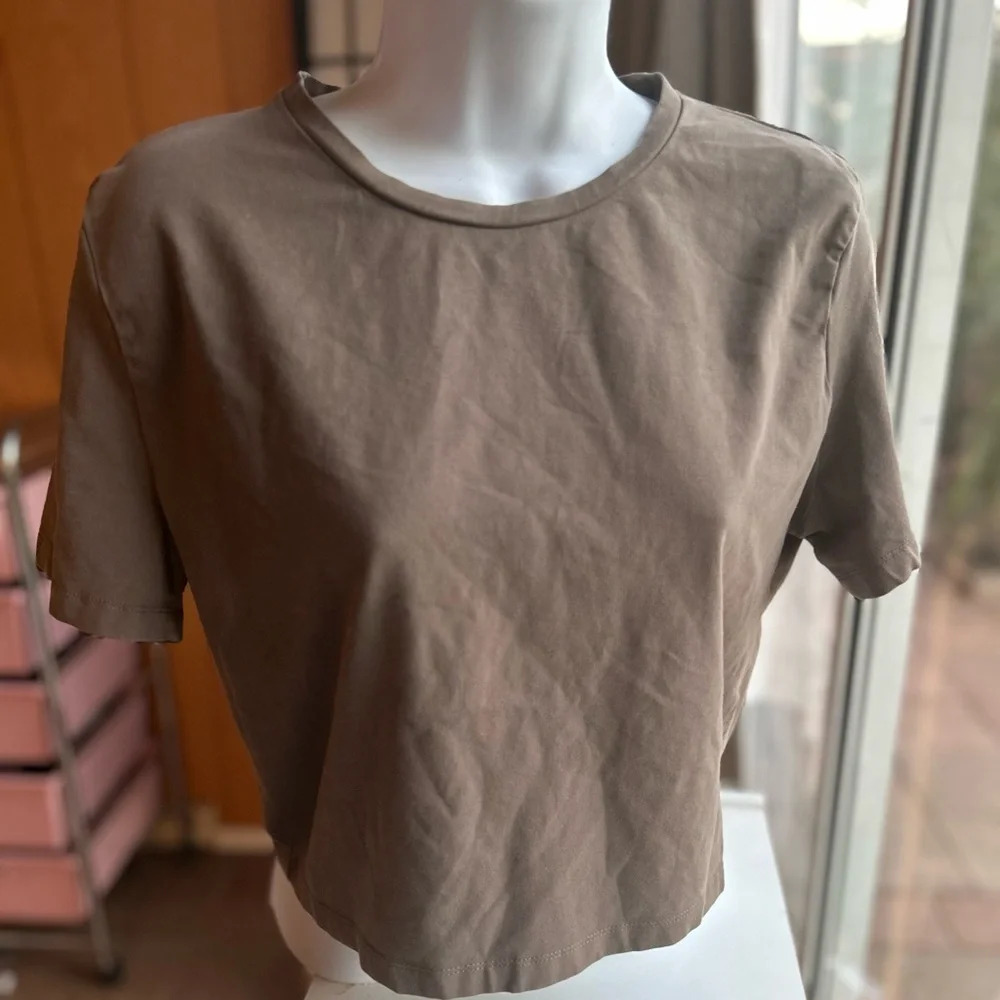 Zara crop top size XL excellent condition